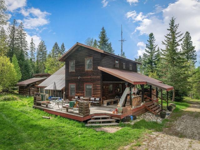 House for sale in Bonners Ferry