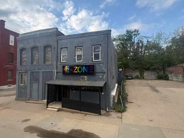 Commercial for sale in Burlington, Iowa