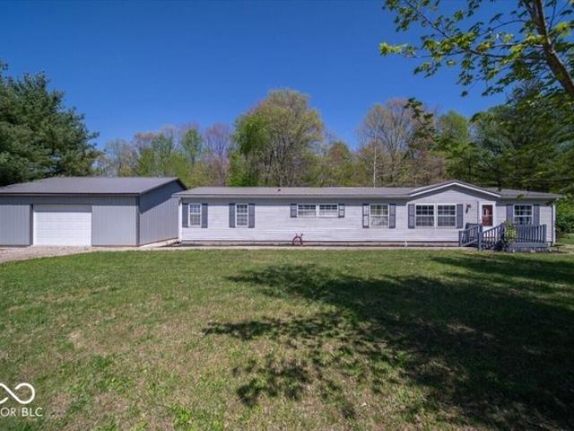 House for sale in Elizabethtown, Indiana
