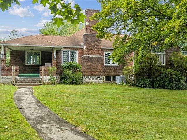 House for sale in Pittsburg, Pennsylvania