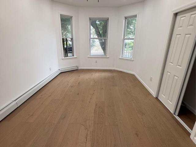 House for sale in Queens, Arverne