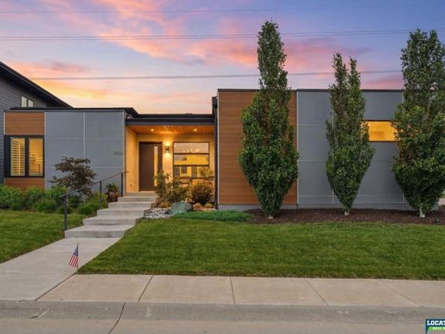 House for sale in Prairie Meadows Addition, Lincoln