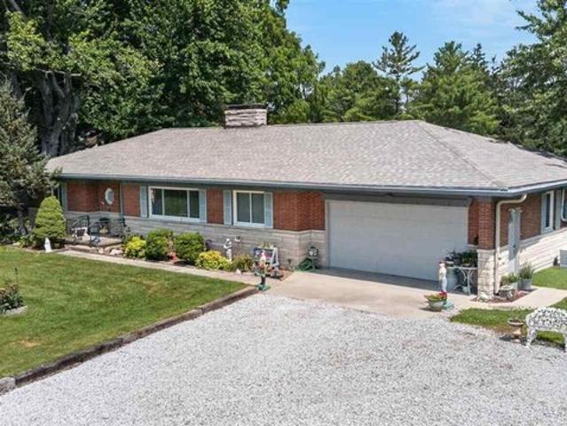 House for sale in Terre Haute, Indiana
