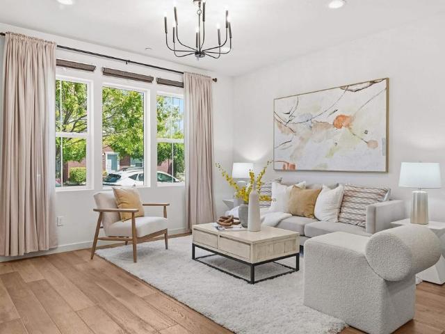 Condo for sale in Newark, California