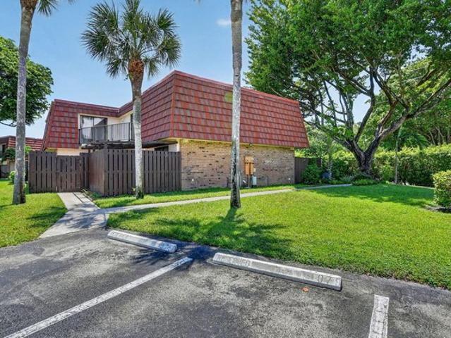 Townhouse for sale in Boca Raton, Florida