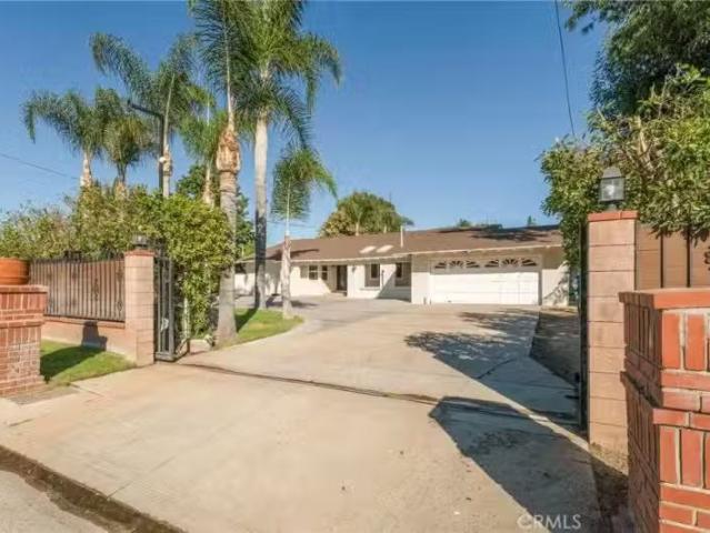 House for rent in Pomona