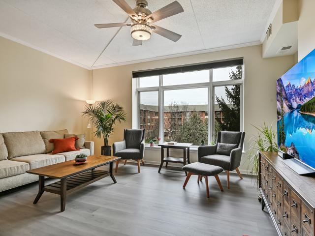 Condo for sale in Lombard, Illinois