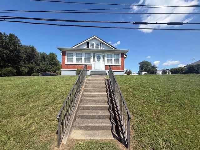 House for sale in Dawson Springs, Kentucky