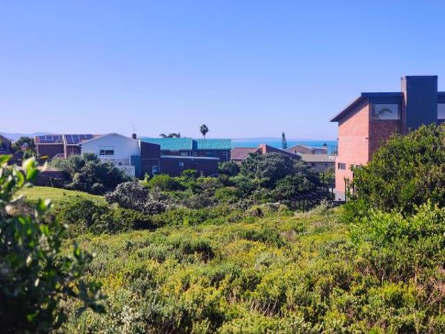 Land for sale in Cape St Francis, Eastern Cape