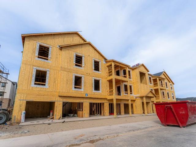 Condo for sale in Saratoga Springs, Utah