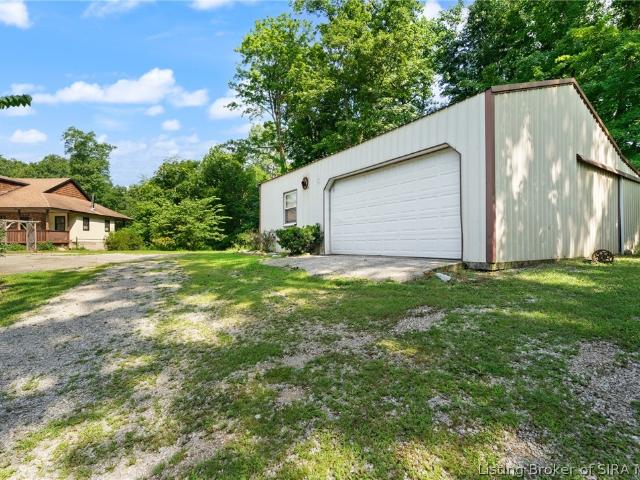 House for sale in Elizabeth, Indiana