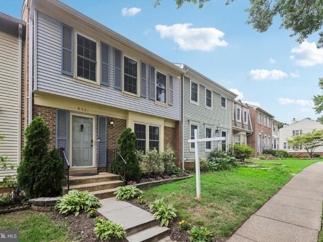 Townhouse for sale in Virginia