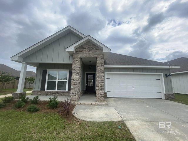 House for sale in Daphne, Alabama