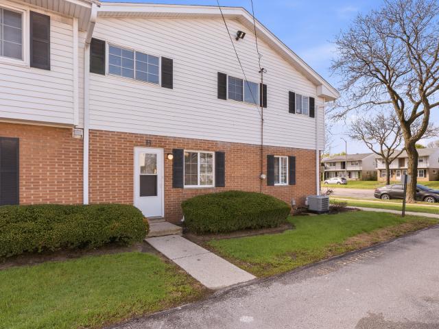 Condo for sale in Milwaukee, Wisconsin