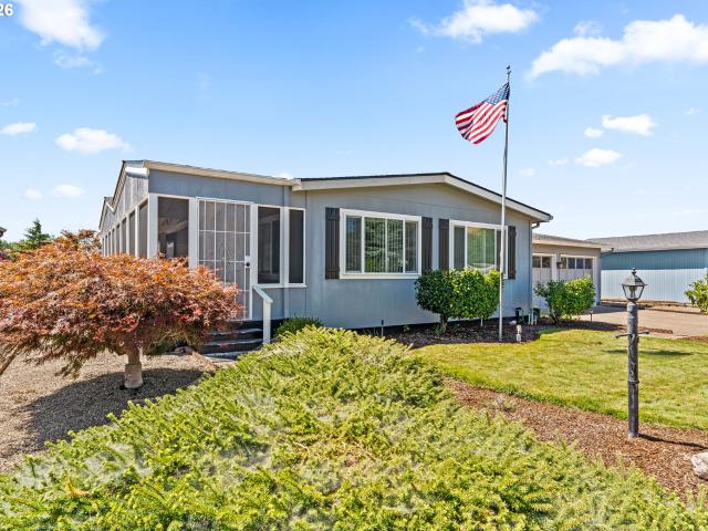 House for sale in Oregonia