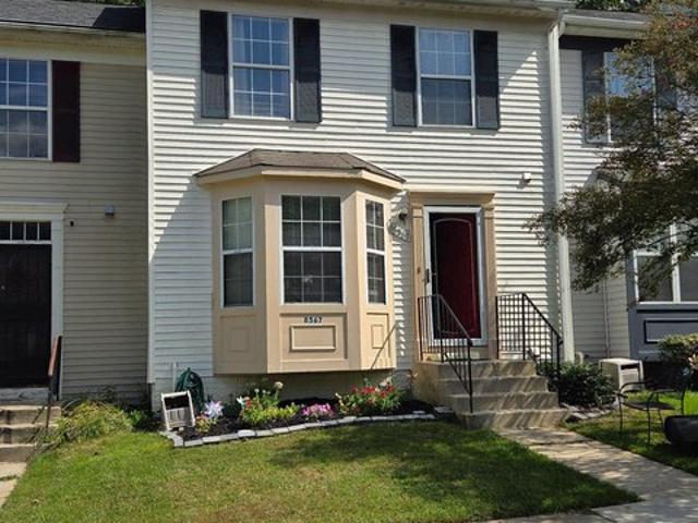 Townhouse for sale in District Heights, Prince George's County