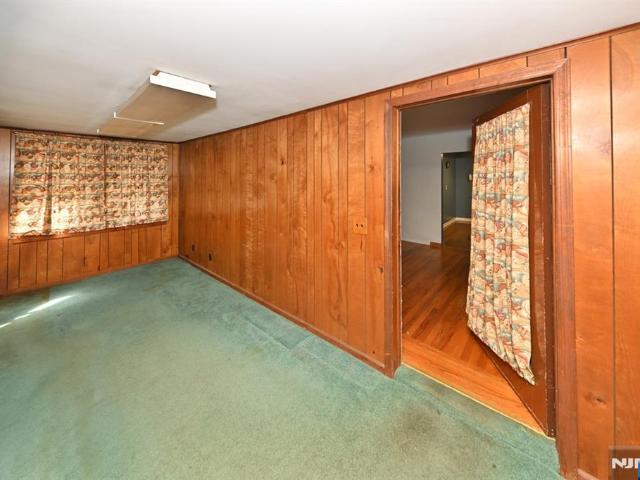 House for sale in Teaneck, New Jersey