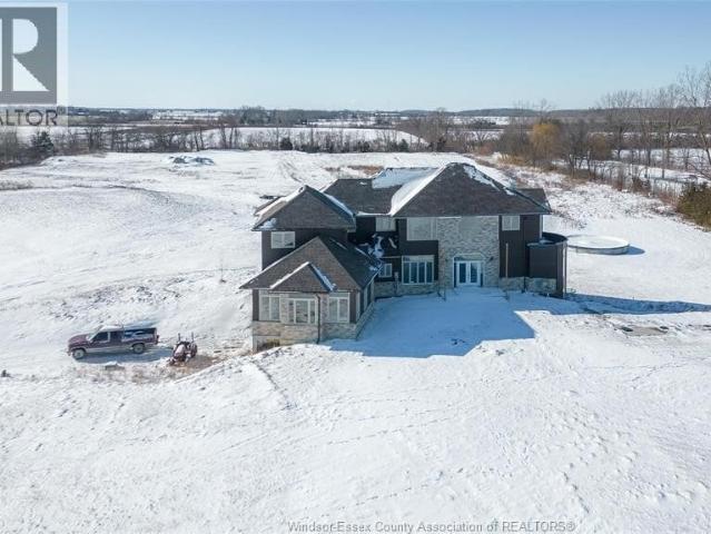 House for sale in Lakeshore, Ontario