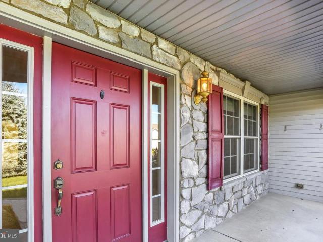 House for sale in Weavertown, North Lebanon Township