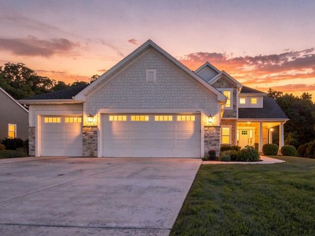 House for sale in Pleasant Prairie, Wisconsin