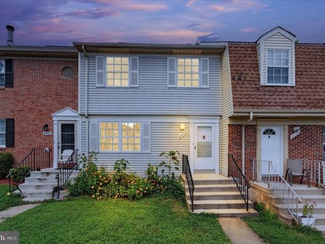 Townhouse for sale in Virginia