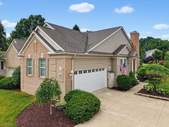 Condo for sale in Summit, Ohio