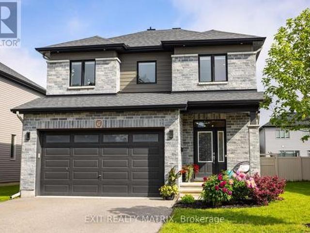 House for sale in Embrun, Russell
