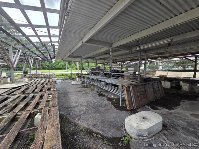 Land for sale in Scottsburg