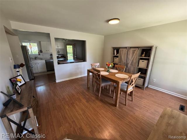 House for sale in New Hudson, Michigan