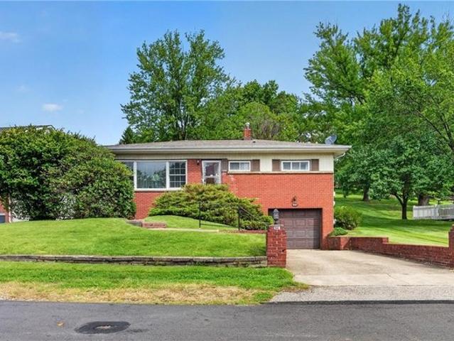House for sale in Washington, Pennsylvania