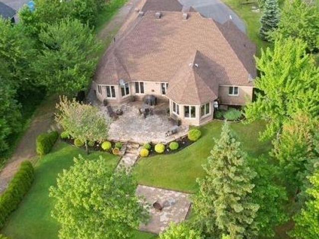 House for sale in Sault Sainte Marie, Ontario