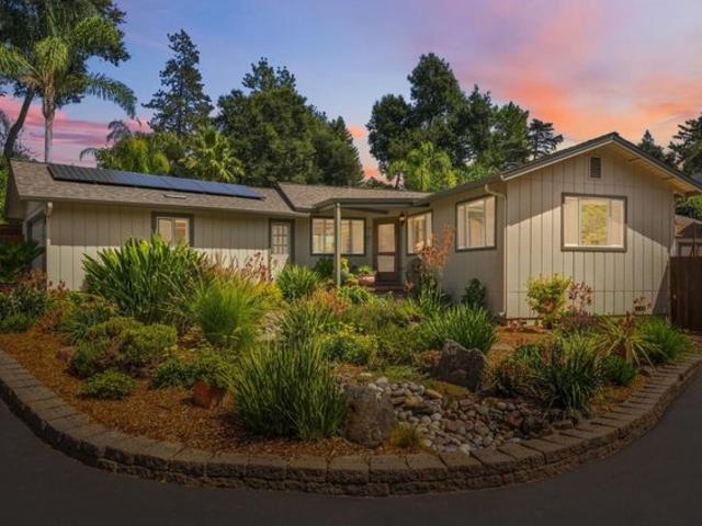 House for sale in Eastridge, Ben Lomond