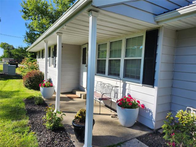 House for sale in Popp Estates, Summit Township