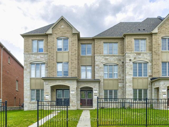 Townhouse for sale in Woburn, Ontario