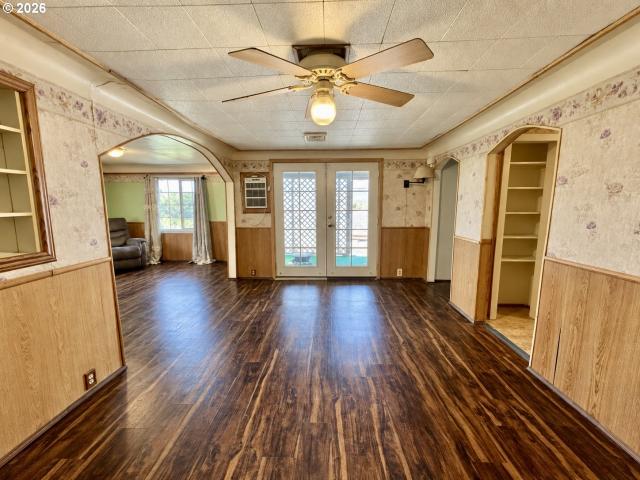 House for sale in Goshen, Eugene