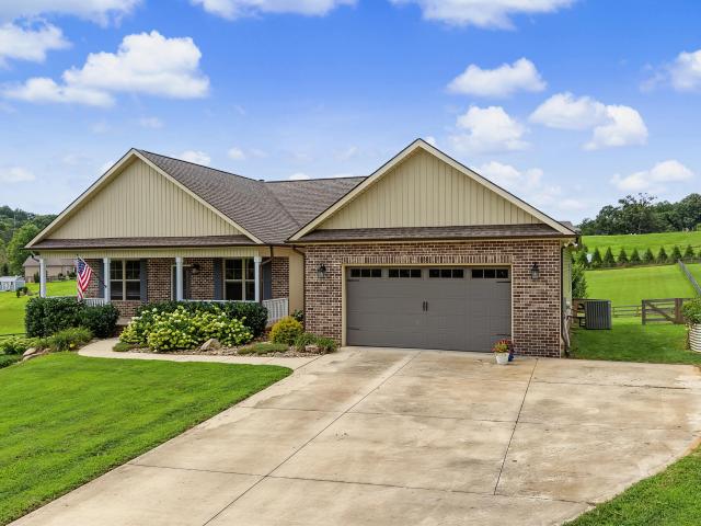 House for sale in Friendsville, East Tennessee
