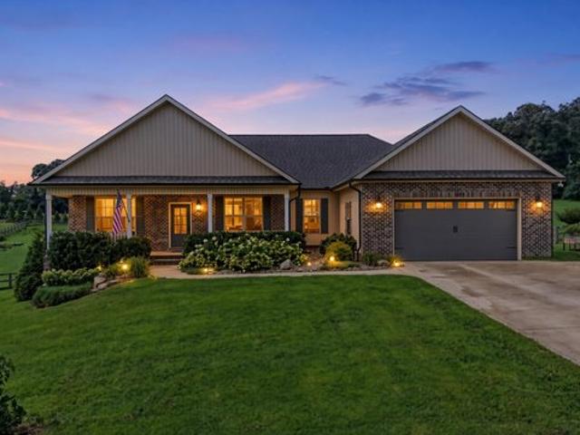House for sale in Friendsville, East Tennessee