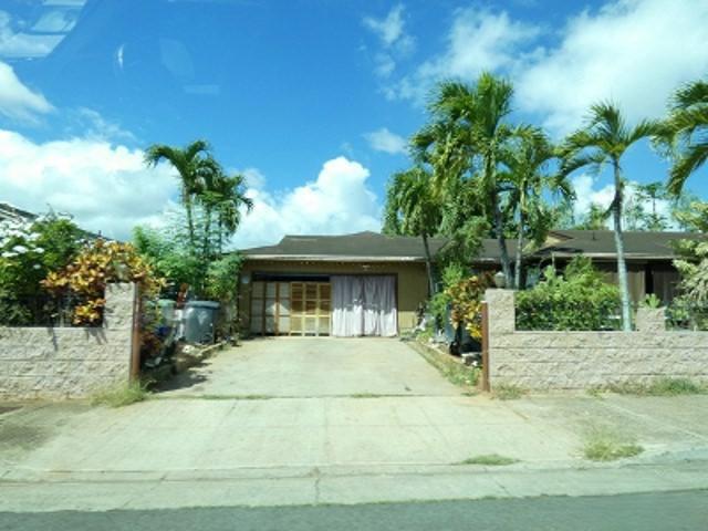 House for sale in Waipahu, Hawaii