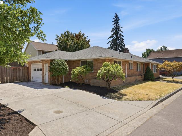 House for sale in Oregonia
