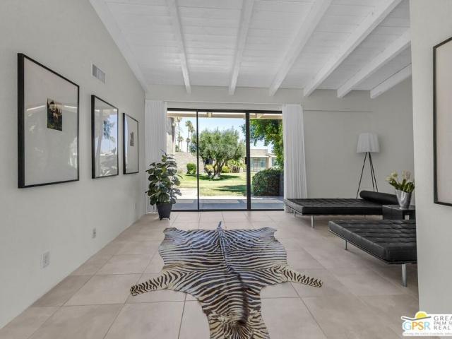 Condo for sale in Palm Springs, California