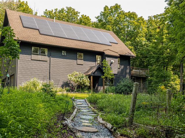House for sale in Village of Bloomingburg, Sullivan County