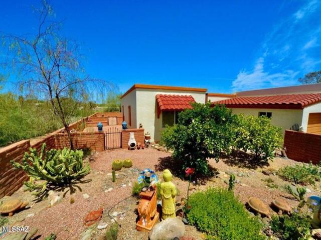 Townhouse for sale in Green Valley, Arizona