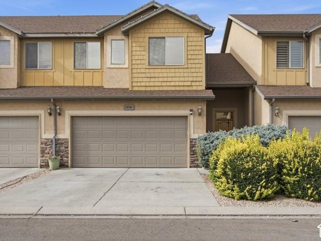 Townhouse for sale in Orem, Utah County