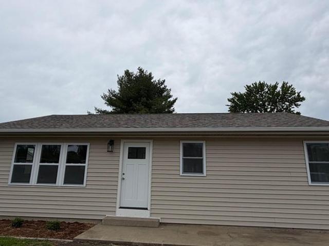 House for sale in Morgan, Illinois