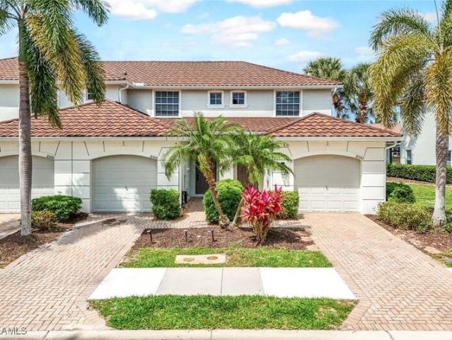 Townhouse for sale in Lehigh Acres