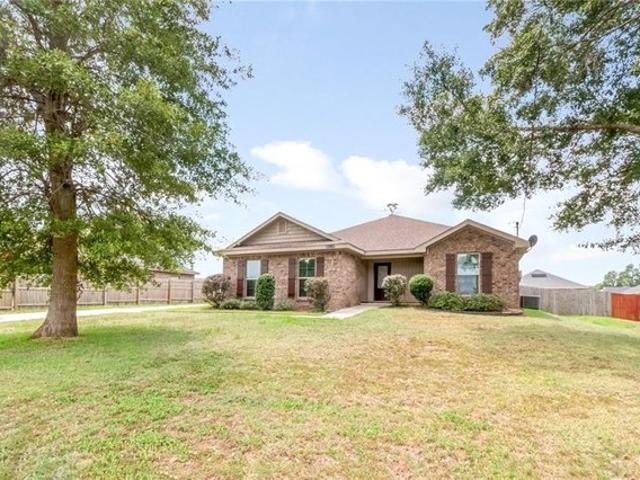 House for sale in Semmes, Alabama