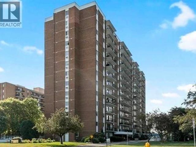 Condo for sale in Maidstone, Ontario