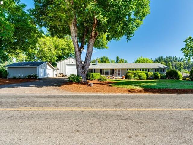 House for sale in Oregonia