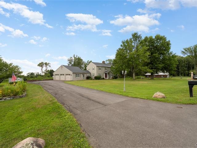 House for sale in Oneida, New York