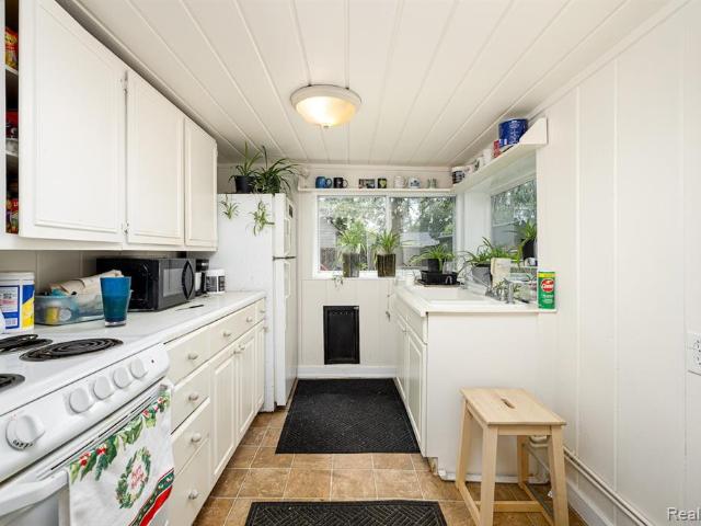 House for sale in Gregory, Michigan